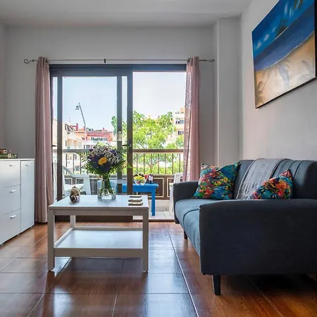 Lägenhet Spacious 3 Bedroom In Puerto De Santiago. Walk To The Beach. Fast Wifi, Netflix, Workstation. Puerto de Santiago (Tenerife)
